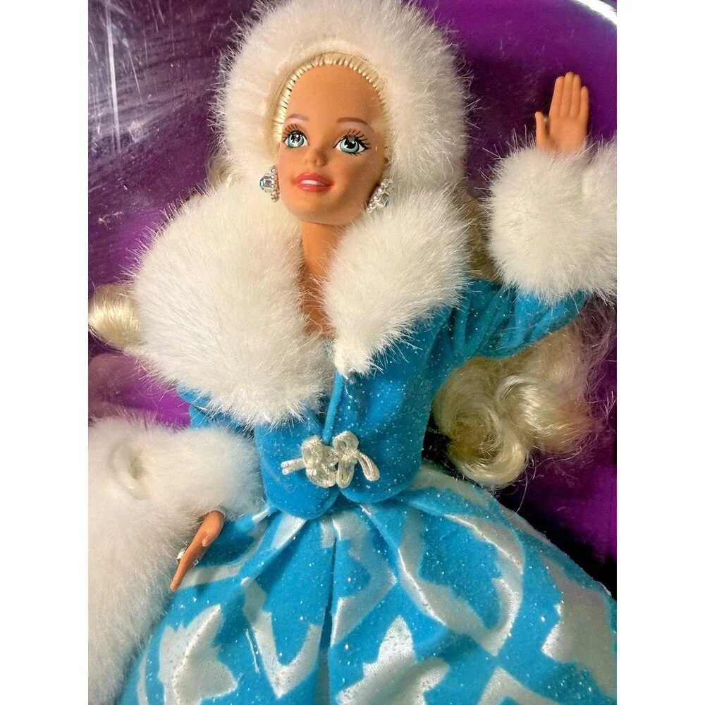 Winter Renaissance Barbie Doll Mattel 15570 Special Edition 1996 Blue White Rare